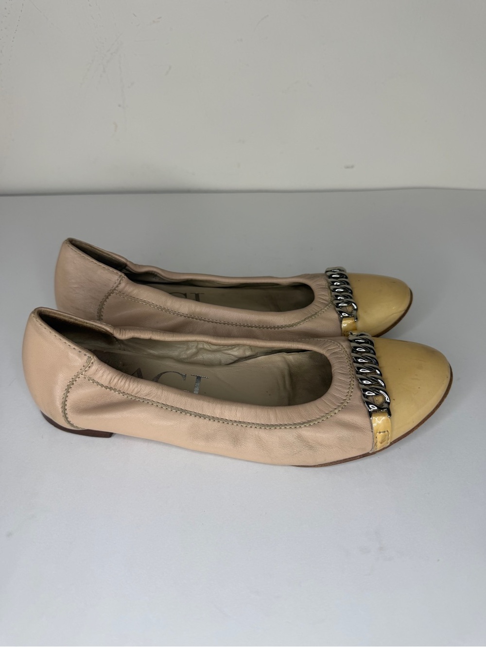 AGL Flats Shoes Slip On Women Size 36 US 6 Black Leather Cap Toe Made In Italy